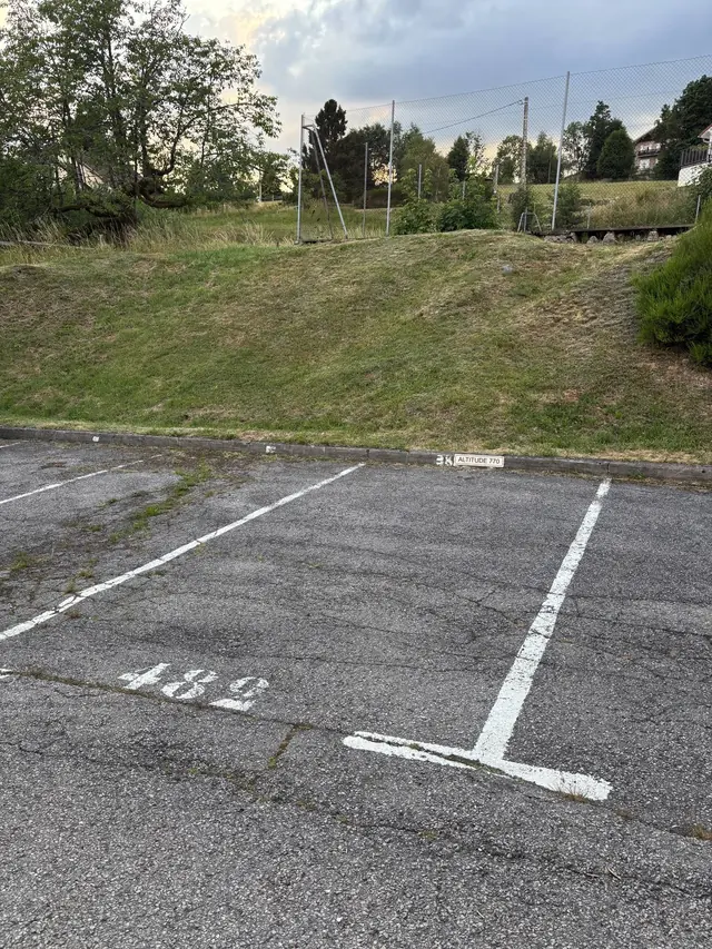 Le parking de la résidence